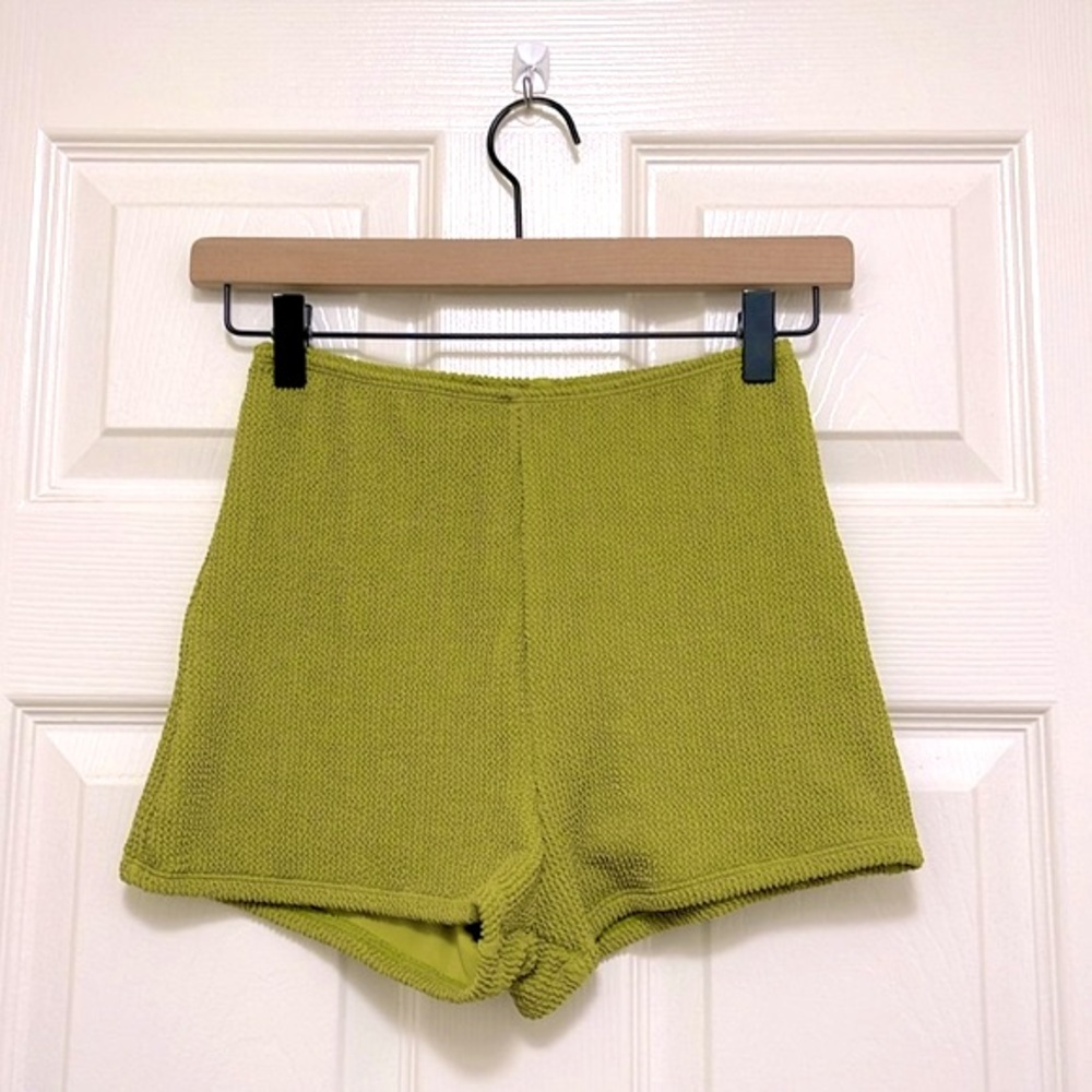 Good American Always Fits Boy Swim Shorts and Top - Picture 7 of 9
